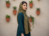 شال نخی طرح چهار خونه