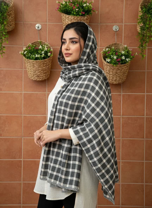 شال نخی طرح چهار خونه