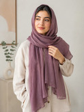شال زنانه نخی پارچه وال رنگ گلبهی