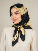 روسری زنانه ابریشم کلاسیک مدل زنجیری مشکی طلایی