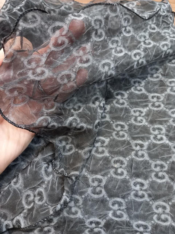 شال زنانه حریر مجلسی طرح گوچی
