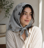 مینی اسکارف زنانه مدل نخی طرح پروانه ای