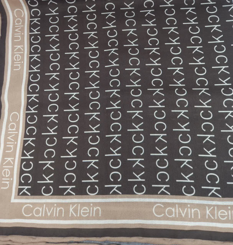مینی اسکارف زنانه مدل نخی طرح Calvin Klein